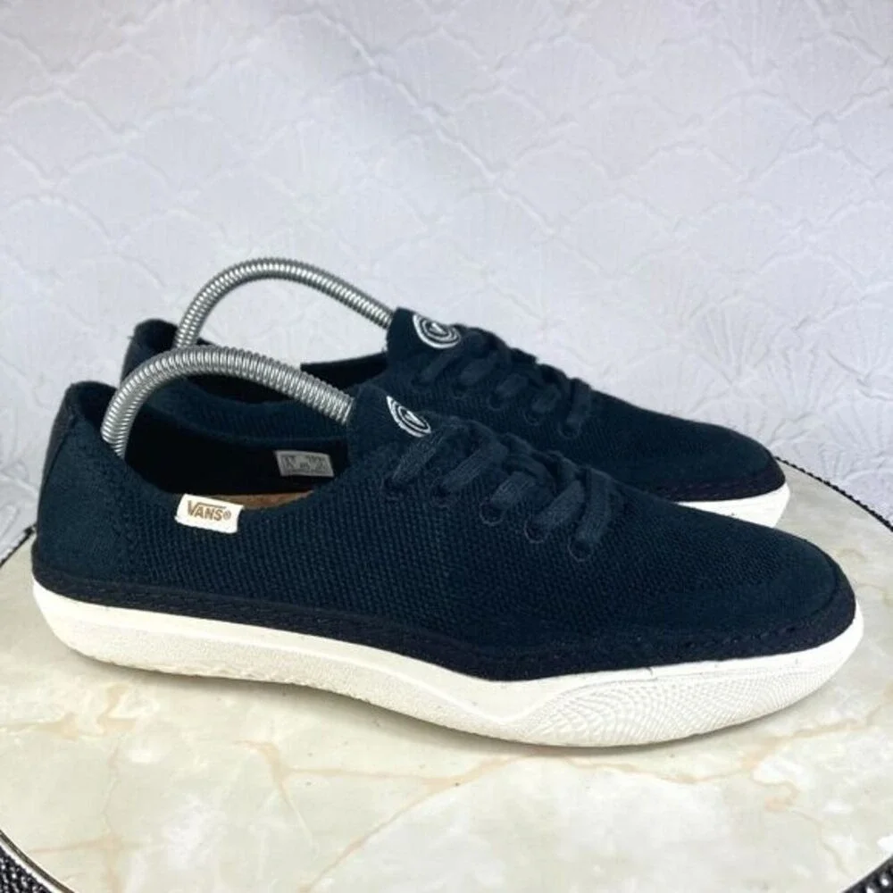 Vans Ecocush Circle Vee Lace-up Shoes Womens Sz 10 Black Low Top Casual Sneakers